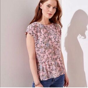 LOFT Pink Floral Blouse Short Sleeve Size XSP (petite)